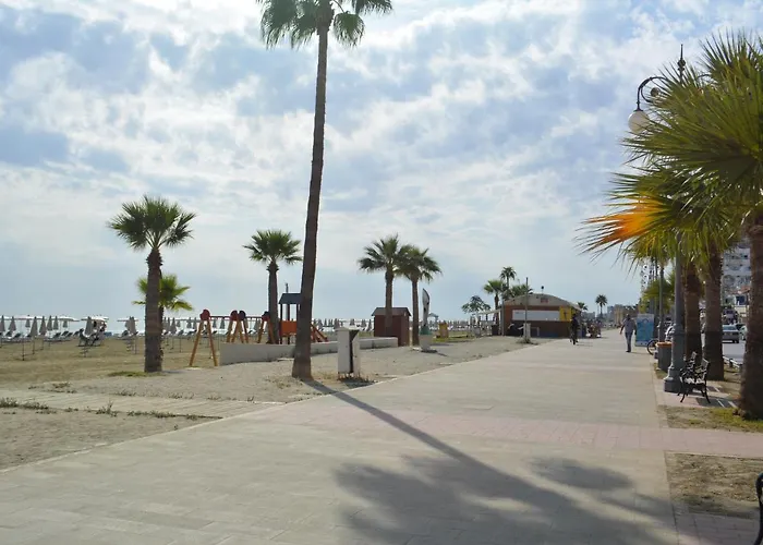 Les Palmiers Sunorama Larnaka