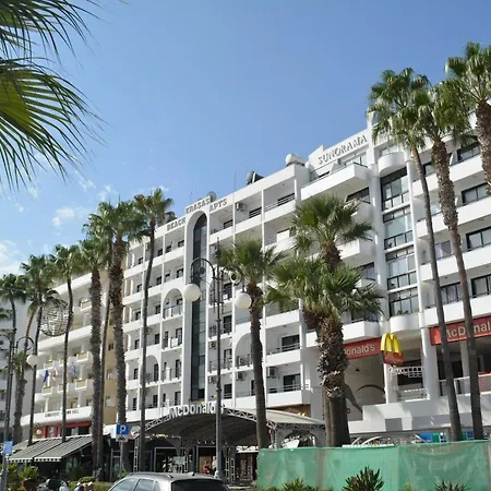 Les Palmiers Sunorama 拉纳卡